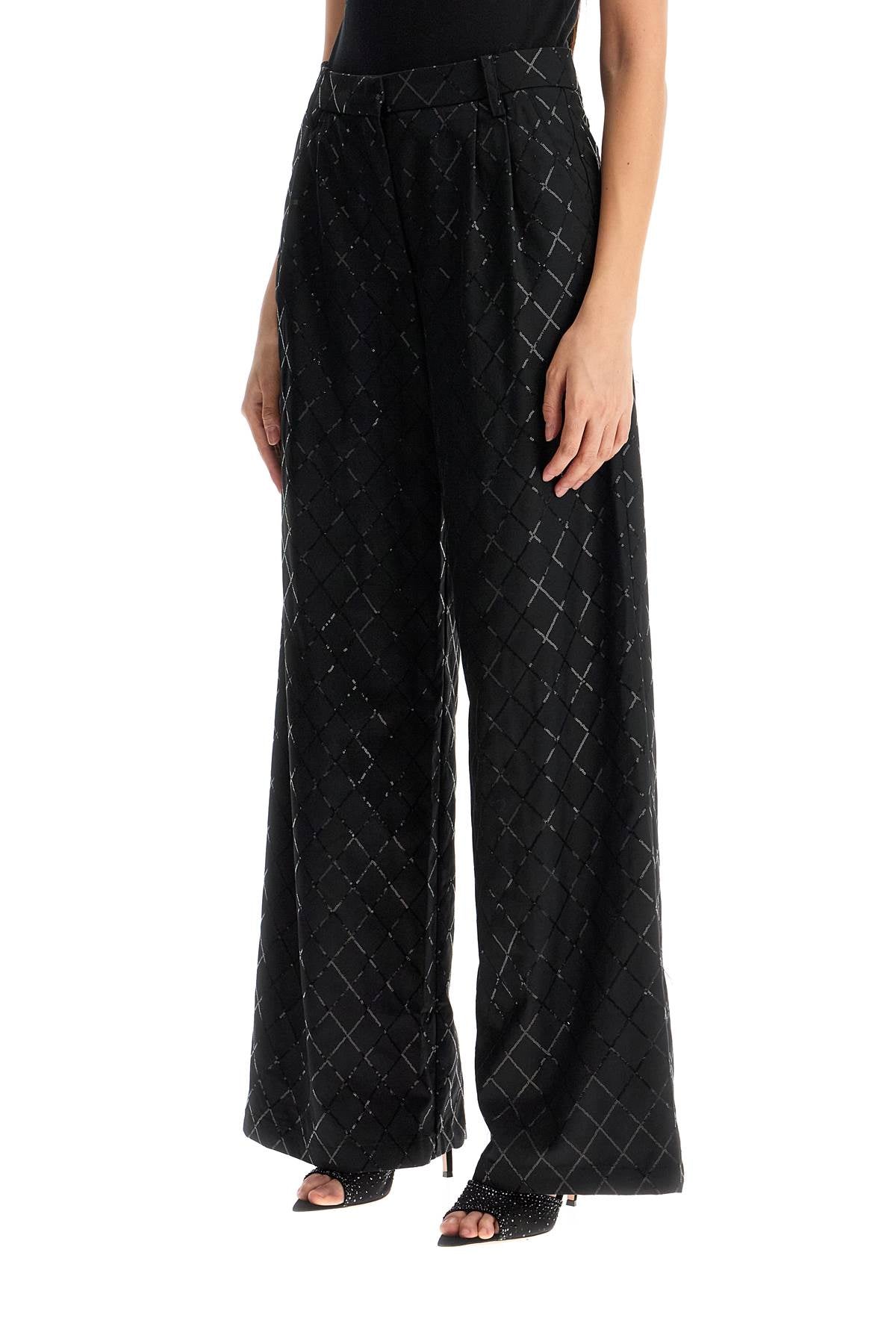 Rotate wide pants with sequins.