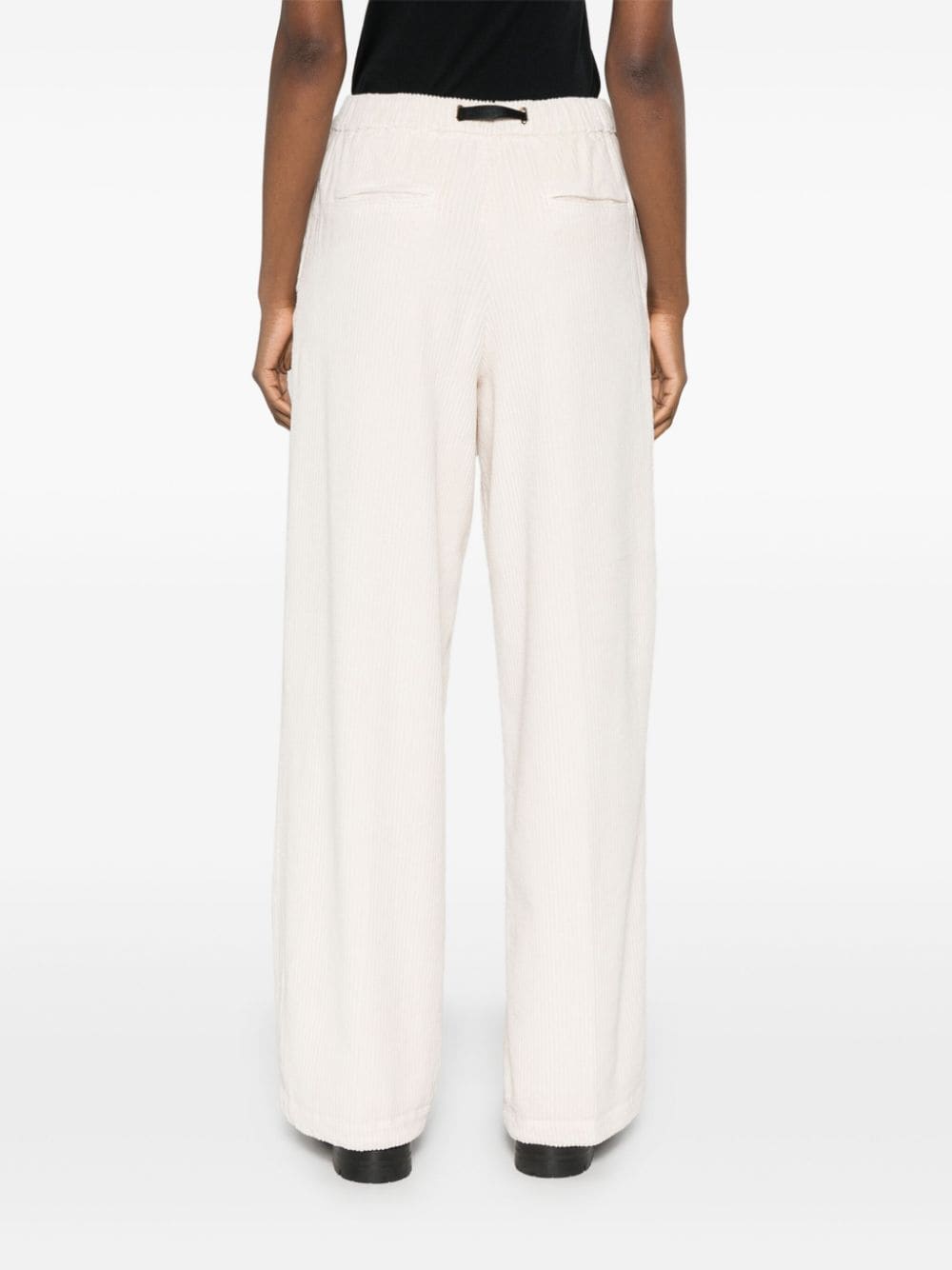 WHITE SAND Trousers Cream