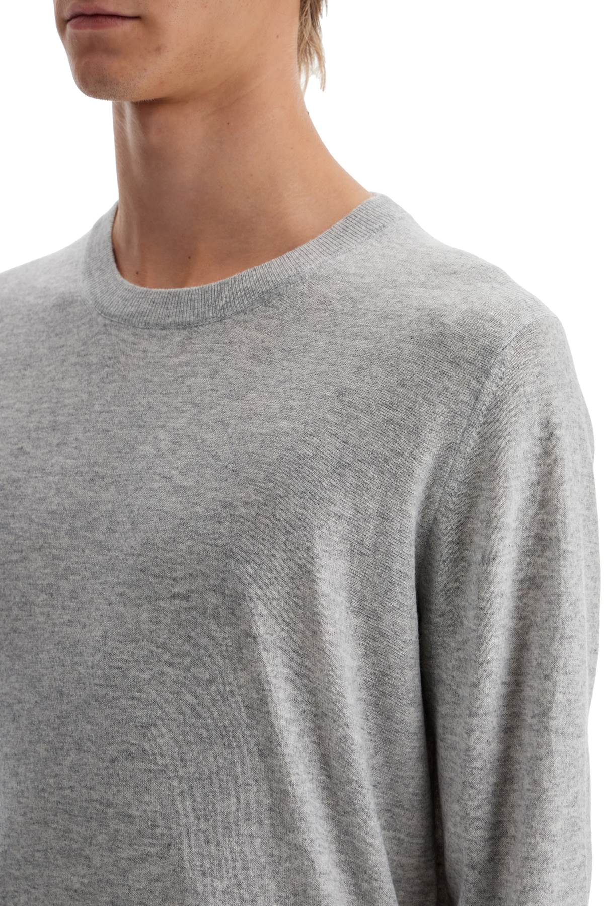 Brunello Cucinelli cashmere pullover for a stylish