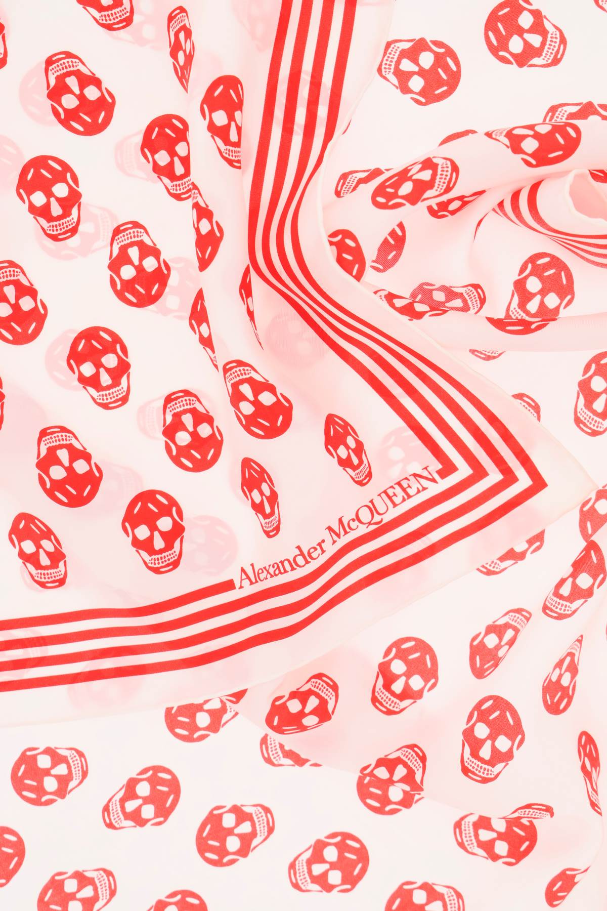 Alexander mcqueen skull print silk scarf