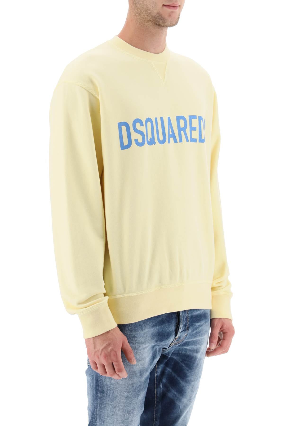 Dsquared2 logo print sweatshirt - ALPHA PANTHEON Opulencia Elegante | Unveiling the Premier Destination for Designer Fashion & Luxury Apparel